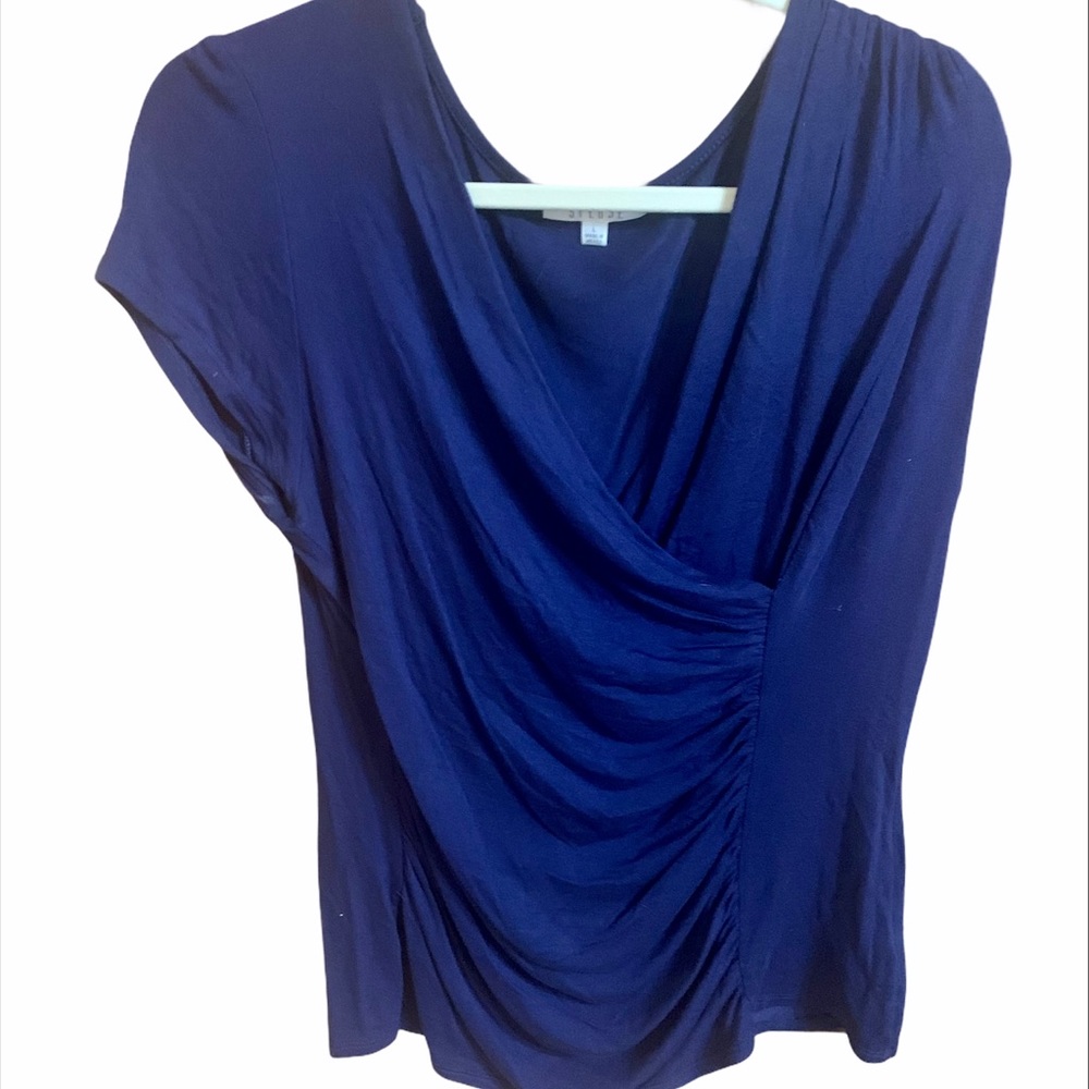 🛍✨ Navy Blue Blouse
